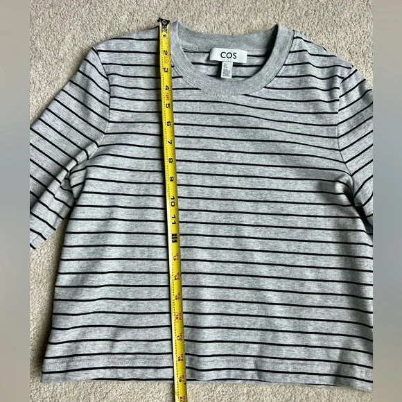 COS CLEAN CUT REGULAR LONG-SLEEVED T-SHIRT, grey/striped, size S - Picture 4 of 8
